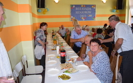 Biesiada Senior&oacute;w 