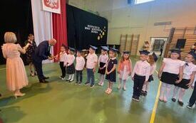 Uroczyste rozpoczęcie roku szkolnego w Szkole Podstawowej im. Jana Pawła II w Borkowie 5