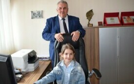 Dzień dziecka w fotelu W&oacute;jta 