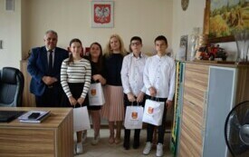 Dzień dziecka w fotelu W&oacute;jta 