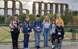 Wyjazd uczni&oacute;w Szkoły Podstawowej im. Jana Pawła II w Borkowie Kościelnym  do Hiszpanii w ramach programu Erasmus+