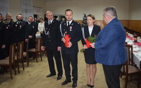 Przekazanie samochodu strażackiego dla OSP w Goleszynie 1